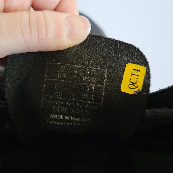 Dr. Marten's 1460 Mono Smooth Leather Lace Up Boots High Shine Size 10 - Picture 8 of 10